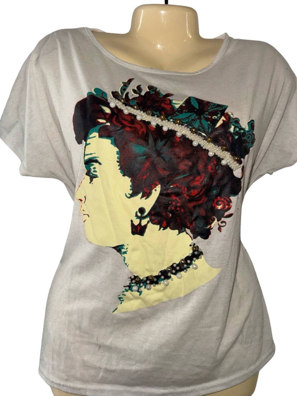 SHEIN White Short-Sleeve Tee with Multicolor Graphic and Pearl Trim
